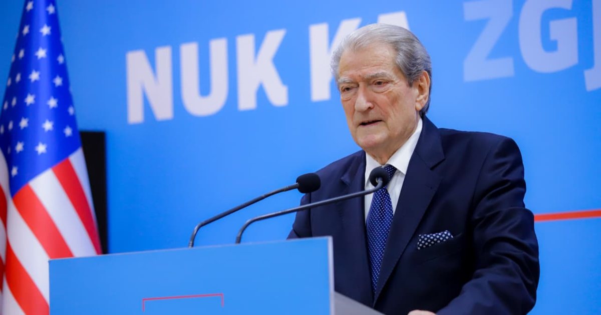  Tryeza është e hapur   Berisha  Të gjithë ata që e ndjejnë veten opozitarë  janë të mirëpritur