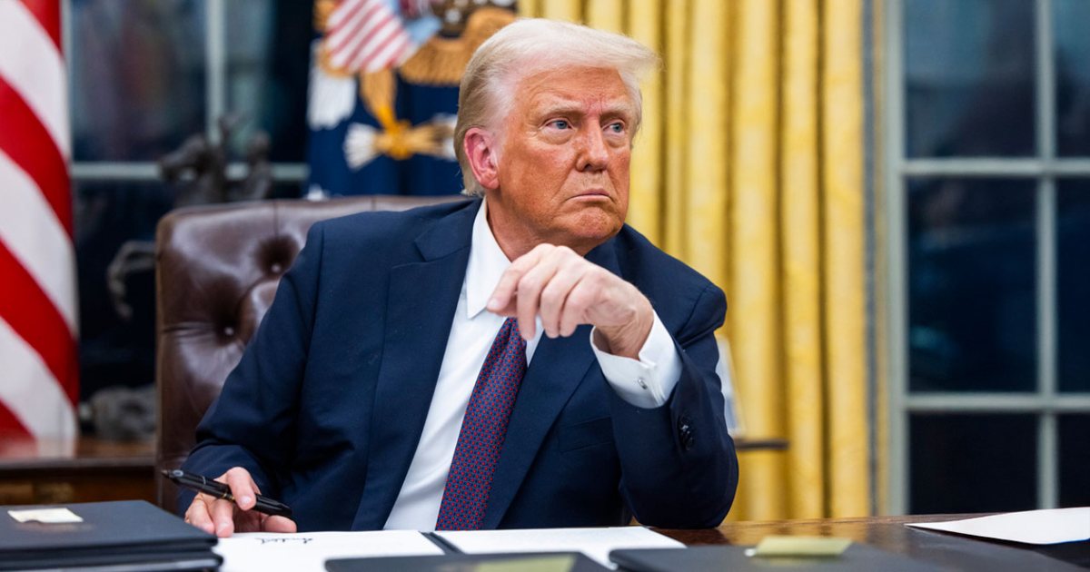 Një sulm të shpejtë dhe vendimtar ndaj Iranit  Trump  Mos përsërisni të njëjtin gabim që bëtë në qershor