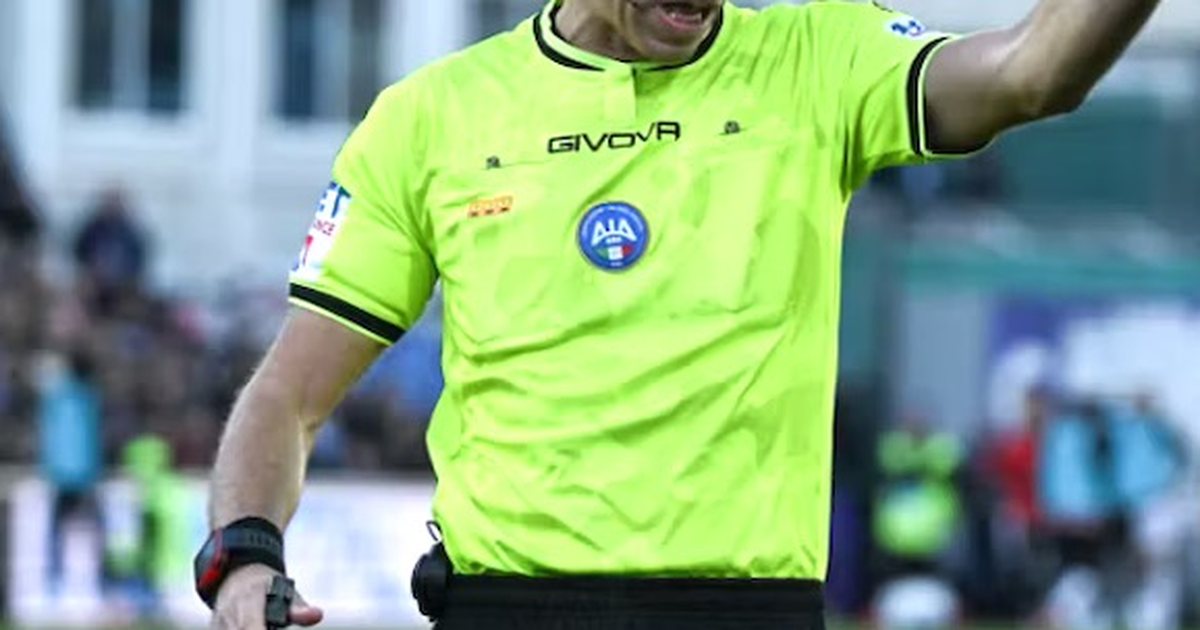 Çmenduri në Crotone  gjyqtari 20 vjeçar mbyllet në dhomën e zhveshjes dhe rrihet 