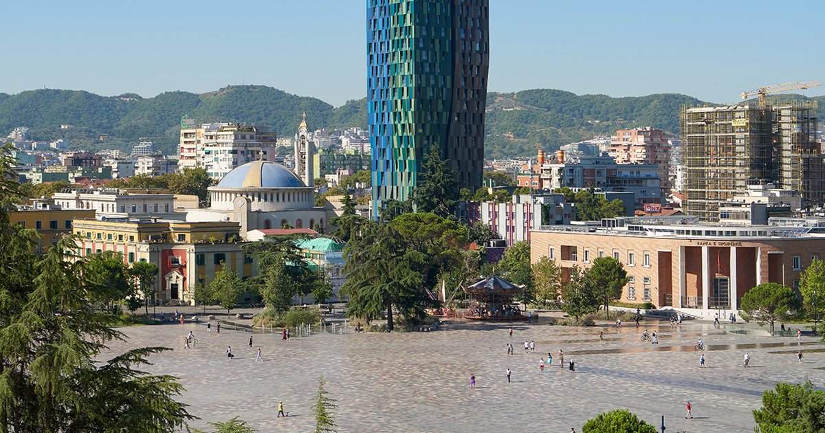 DETAJE nga operacioni i SPAK dhe autoriteteve italiane  Tre vëllezërit e shpallur në kërkim  kokat  e grupit  Si mashtronin qytetarët e BE përmes  Call Center ave   EMRAT 