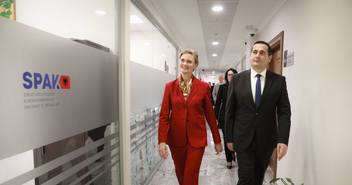 Analiza e BIRN  Mesazhi amerikan për grupet kriminale të drogës  Për kë bien këmbanat 