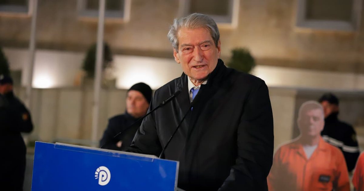  Dokumenti i Kongresit të SHBA është historik   Berisha  Shqiptarët po e presin me padurim 24 janarin  Do përballemi me këtë regjim deri në largimin e tij