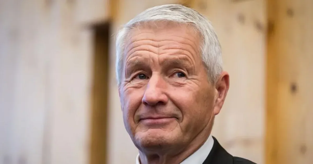  Në Tiranë ka vajza të jashtëzakonshme   BBC  Ish kryeministri norvegjez po hetohet për korrupsion të rëndë