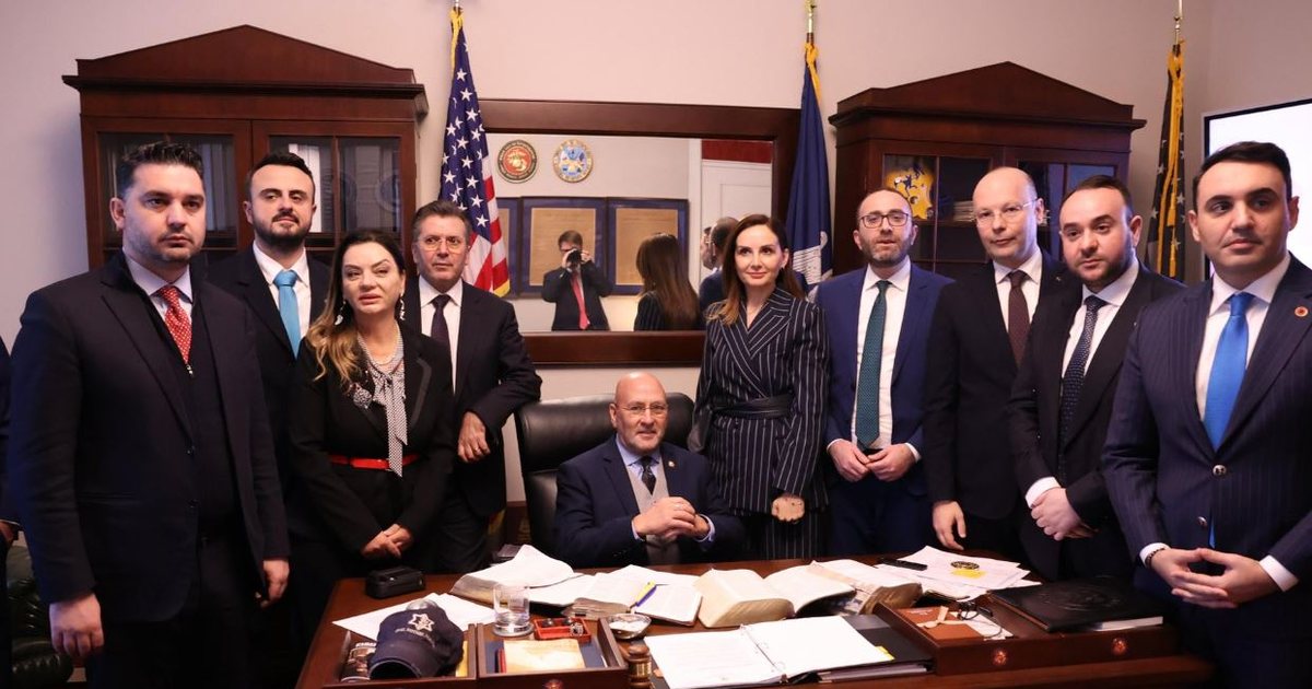 Deputetët e opozitës takojnë kongresmenin Higgins  Bardhi  Sistemi i drejtësisë duhet të sigurojë pavarësinë dhe të bashkëpunojnë për luftën ndaj krimit të organizuar