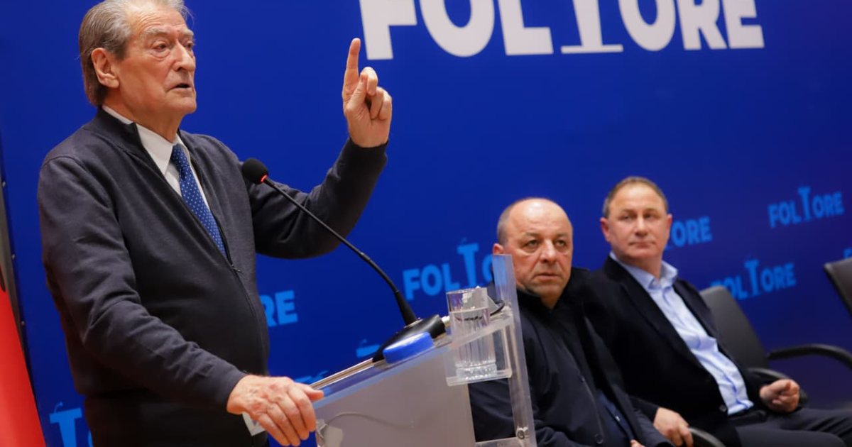  Rama tani është më i nxirë se kurrë   Berisha  Gerond Meçe ka dëshmuar çdo gjë për Ramën dhe   