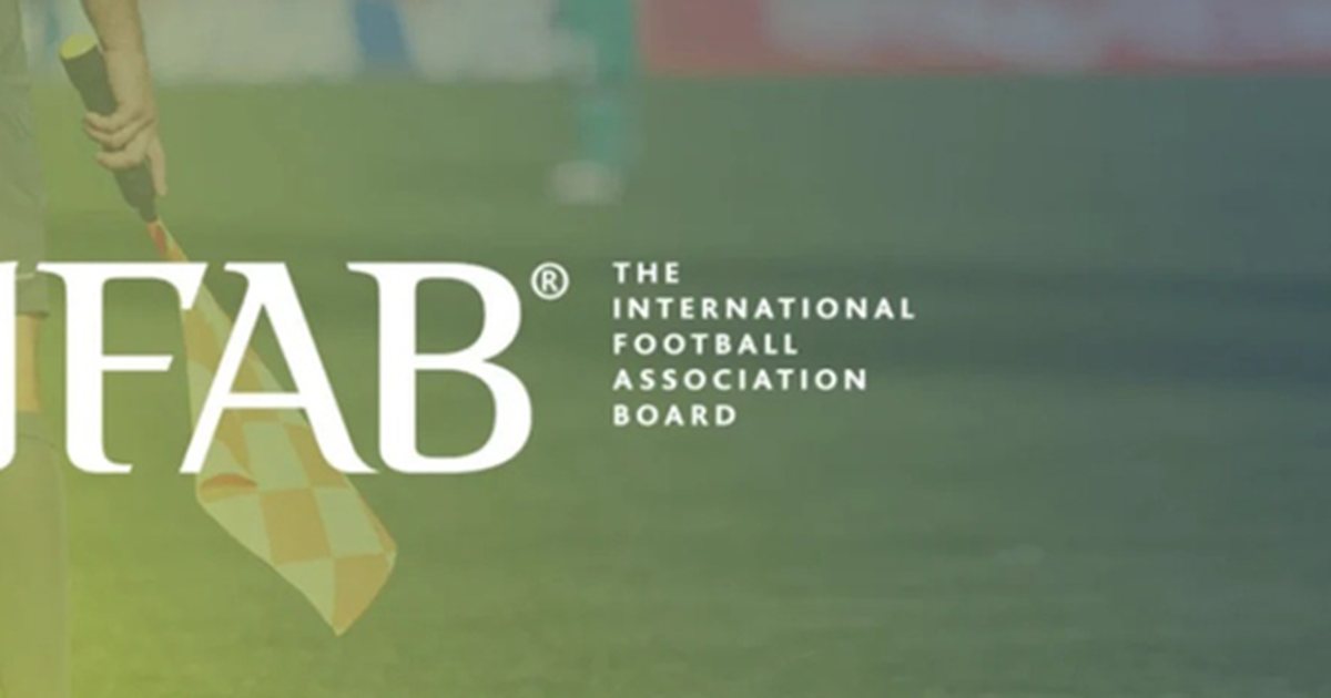 VAR dhe humbja e kohës  IFAB drejt ndryshimit të rregullave në Botërorin 2026    