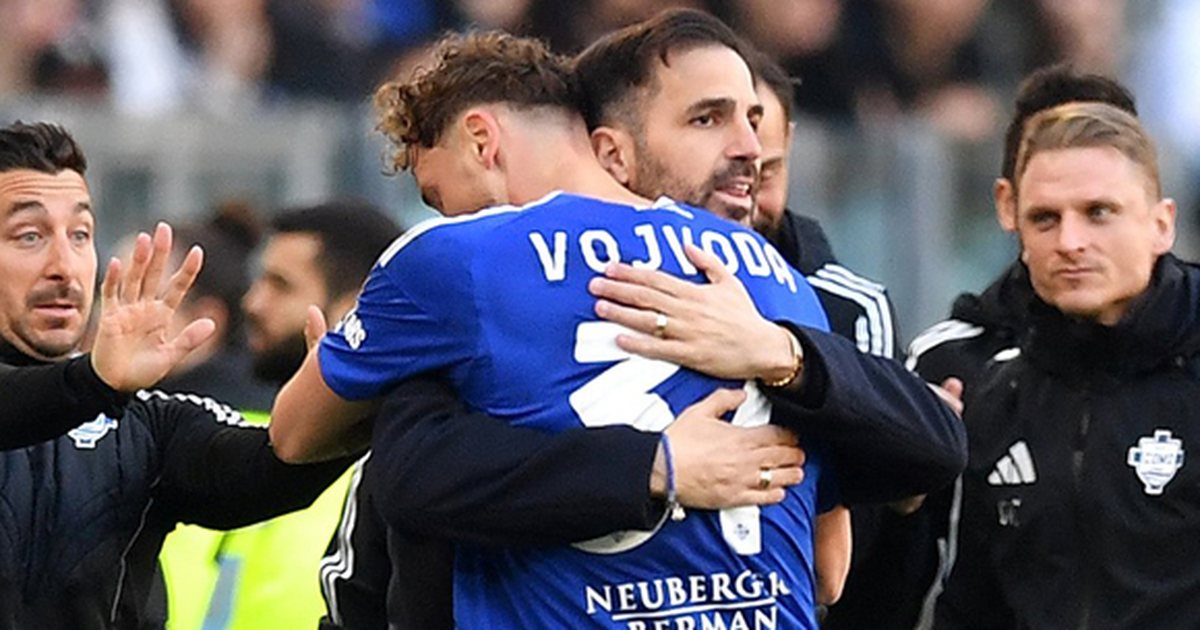 VIDEO  Vojvoda dhe Caqueret pushtojnë stadiumin  një tjetër kolaps i Juventusit