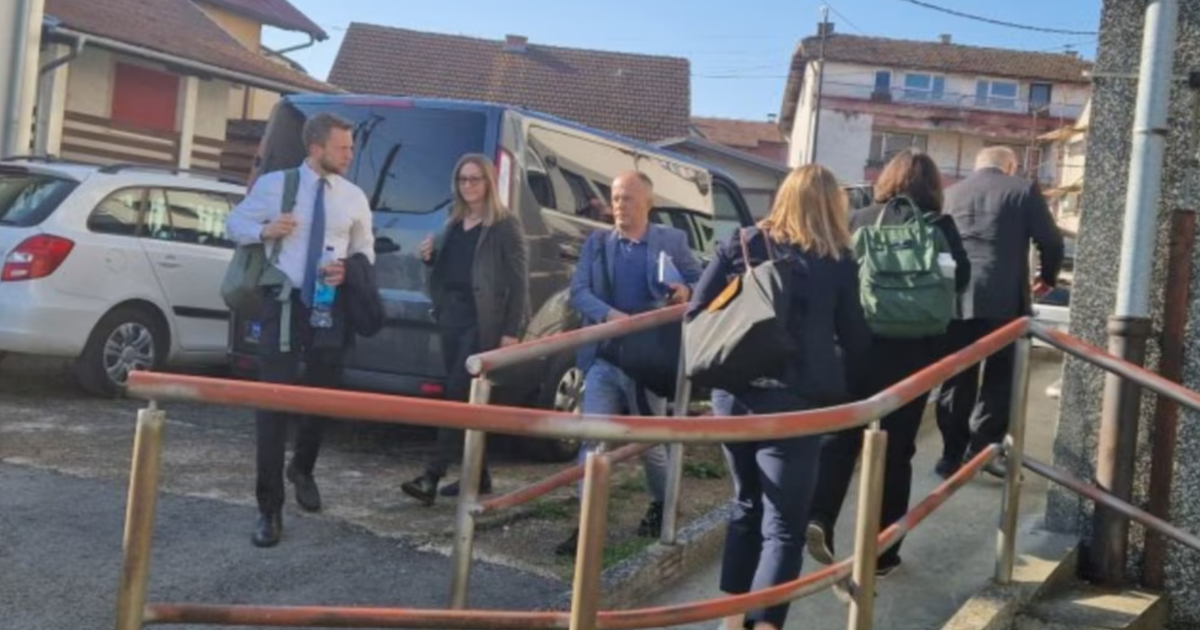 Hetues amerikanë mbledhin dëshmi nga ish të burgosurit të kampeve në Derventa