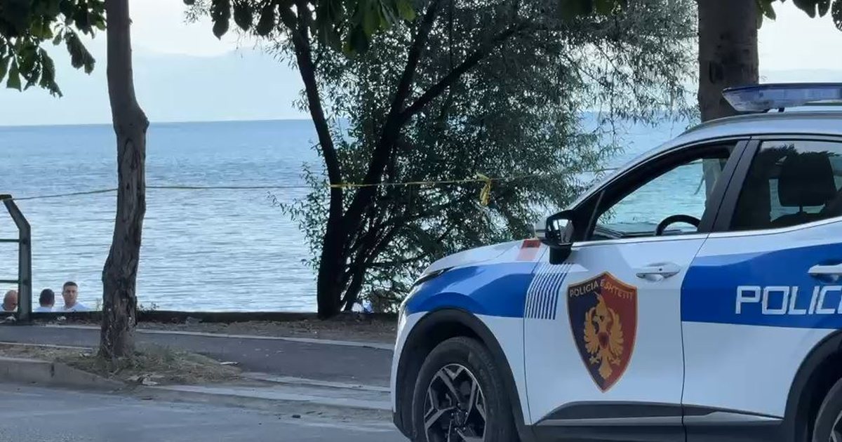 Pësoi infarkt teksa pushonte buzë liqenit  humb jetën një i moshuar në Pogradec