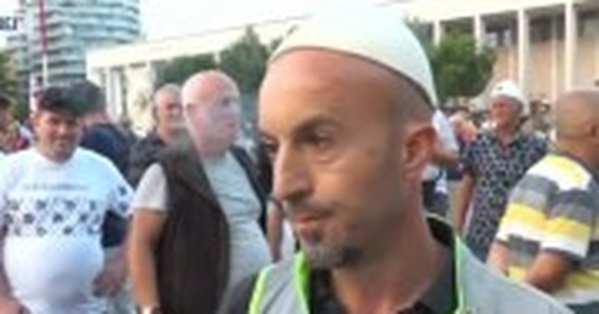 Nesër protestë te Parlamenti  aktivisti Arben Kola  I zë më shumë besë një qeni sesa një politikani si kryeministri