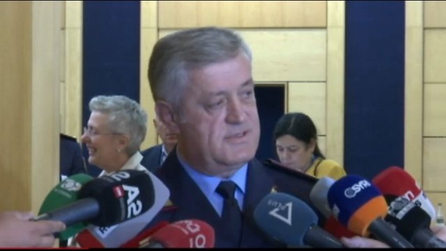Fati i Martinajt/ Rrumbullaku flet p&euml;r nj&euml; hetim "miks":