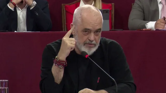 Rrethimi me tela me gj&euml;mba n&euml; Zv&euml;rnec/ Rama: &Euml;sht&euml;