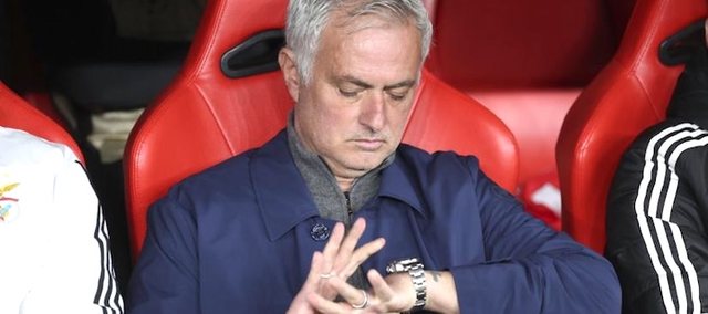 Rikthimi i Jose Mourinhos n&euml; pankin&euml;, pritet t&rsquo;i kushtoj&euml;