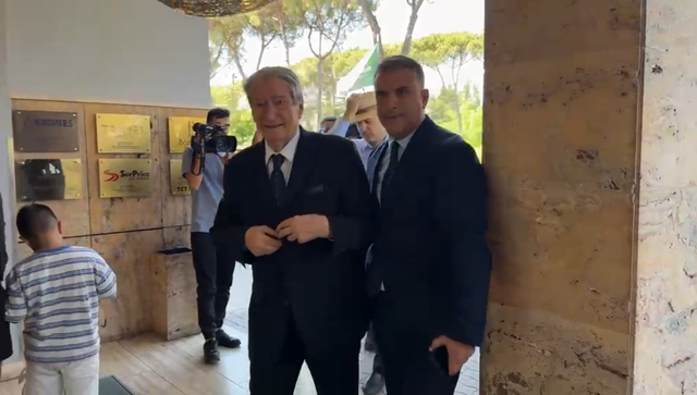 Procesi ndaj Met&euml;s/ Berisha: Nj&euml; fars&euml; e turpshme, nj&euml;
