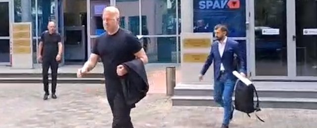 Igli Tare p&euml;rballet me probleme n&euml; Shqip&euml;ri: ai akuzohet p&euml;r