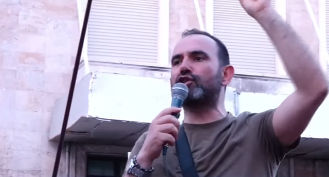 Protest&euml; masive kund&euml;r projektit n&euml; Zv&euml;rnec/ Qytetar&euml;t