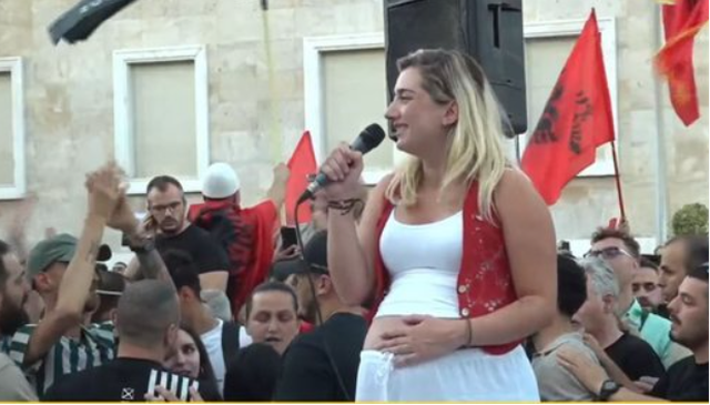 "Anulo projektin"/ E reja shtatz&euml;n&euml; n&euml; protest&euml;: