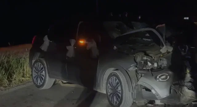 Aksident n&euml; aksin Fier-Levan/ Automjetet p&euml;rplasen kok&euml; m&euml;