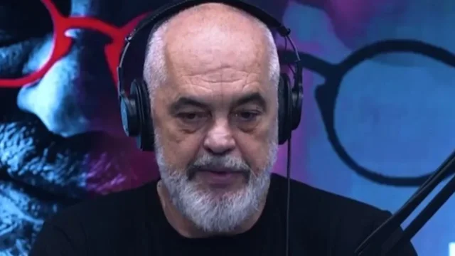 "99% e atyre q&euml; mbrojn&euml; flamingot nuk i kan&euml; par&euml;