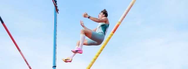 Humbje surpriz&euml; e Mondo Duplantis n&euml; Stokholm, disa dit&euml; para