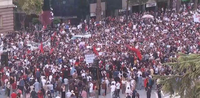 Dita e 9 e protest&euml;s kund&euml;r projektit n&euml; Zv&euml;rnec/