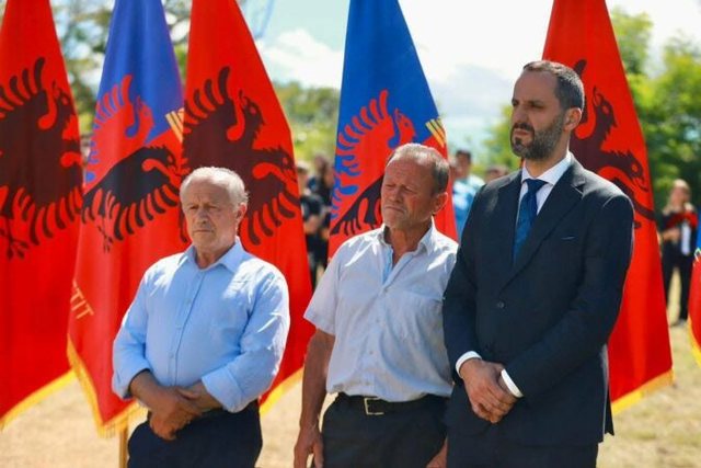 Humbi jet&euml;n n&euml; krye t&euml; detyr&euml;s, kolegu u plagos/ 5 mln