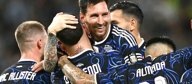 Leo Messi zbukon mentalitetin e Argjentin&euml;s n&euml; Bot&euml;ror: &ldquo;Ne