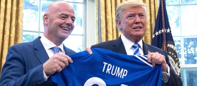 Gianni Infantino: "Trump &euml;sht&euml; thelb&euml;sor; pa t&euml;, kjo
