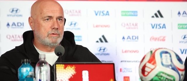 Barbarez vler&euml;son statusin e Bosnj&euml; si autsajder: "M&euml;