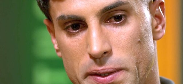 "M&euml; kujtohet britma e fundit e n&euml;n&euml;s... U p&euml;rpoqa ta