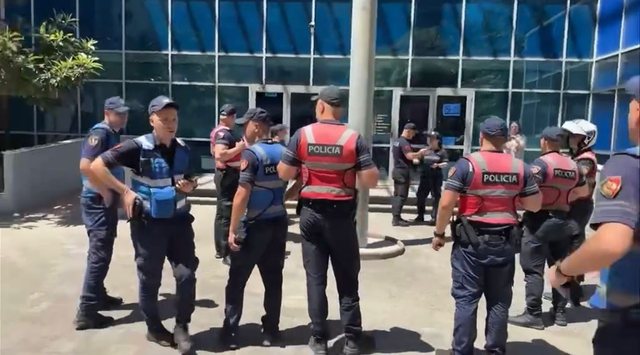 Bashk&euml;pun&euml;tori mohoi p&euml;rfshirjen n&euml; vrasje/&nbsp;T&euml;