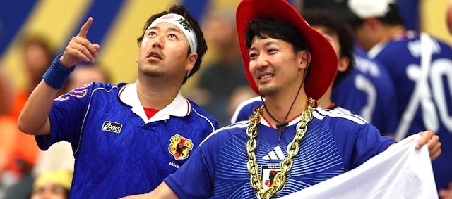 Kupa e Botës/ Tifozët japonezë pastrojnë stadiumin pas