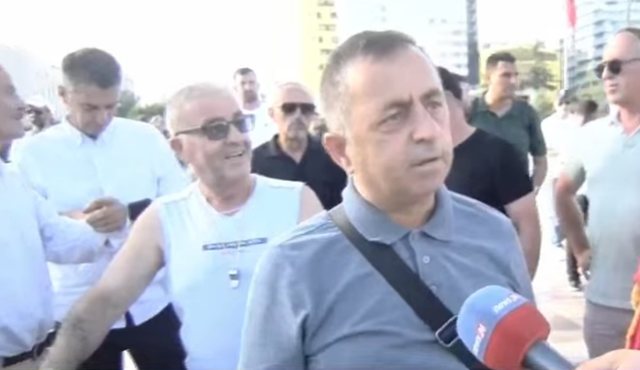 Protesta e 16-të/ Mijëra qytetarë kërkojnë largimin e