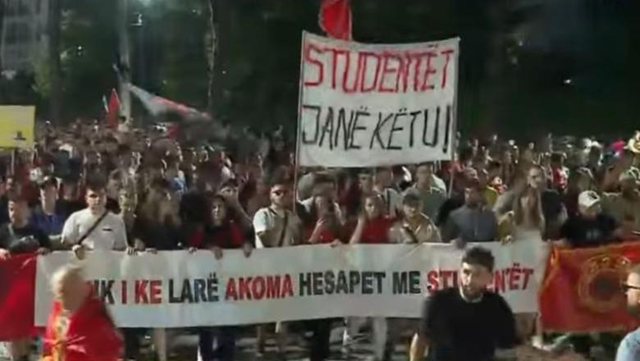 &ldquo;Ju erdhi fundi"/ Mij&euml;ra qytetar&euml;
