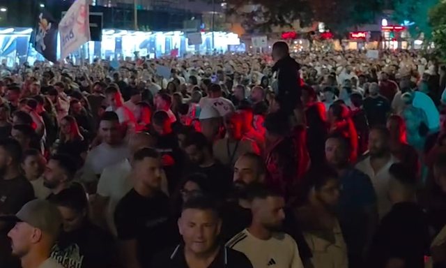 VIDEO/ Vijon marshimi masiv n&euml; rrug&euml;t e Tiran&euml;s, shtohen thirrjet