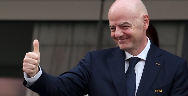Kupa e Bot&euml;s/ Presidenti Infantino, me avion privat p&euml;r t&euml;