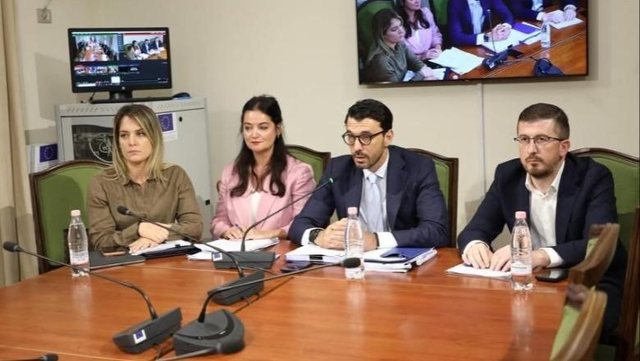 Komisioni miratoi projektligjin &ldquo;P&euml;r energjin&euml; elektrike&rdquo;/