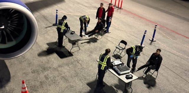 Irani iu nënshtruar një kontrolli të rreptë në aeroport