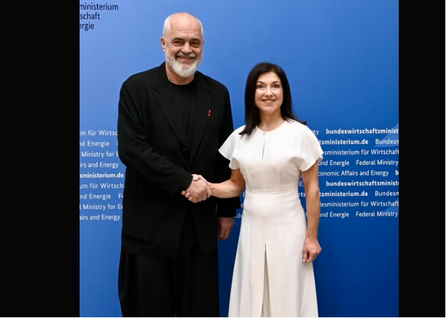 Rama takim n&euml; Berlin me ministren gjermane t&euml; Ekonomis&euml;: N&euml;