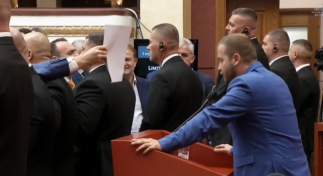 Pritet miratimi i amnistisë penale/ Nis seanca plenare në Kuvend, 4