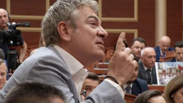 "Dil betohu n&euml; Bib&euml;l q&euml; s'ke qen&euml; n&euml; takimin