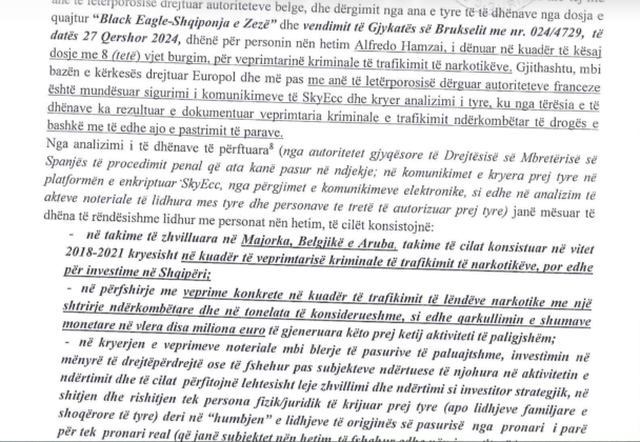 Tre emra, 3 dit&euml;lindje, 3 pasaporta! Kush i dha trafikantit t&euml;
