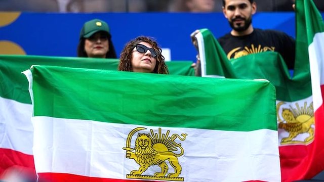 Irani mbërrin në Los Angeles, do të luajë ndeshjen e