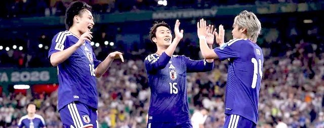 Japonia nj&euml; hap larg kualifikimit, shkat&euml;rroi Tunizin&euml; duke e
