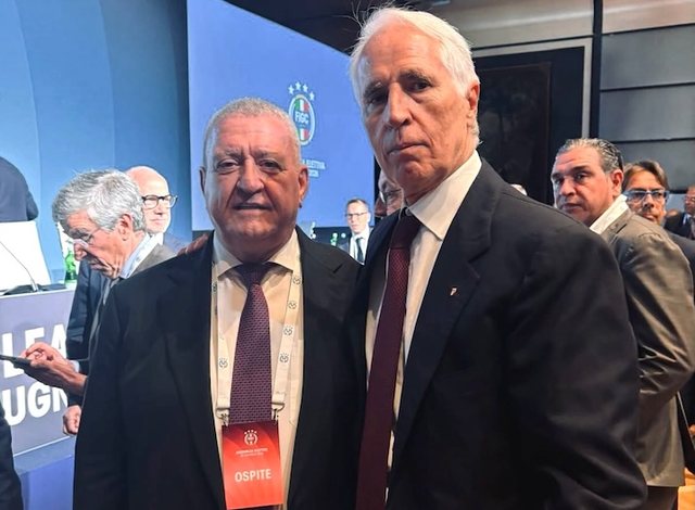 Presidenti Duka merr pjesë në Asamblenë Zgjedhore të