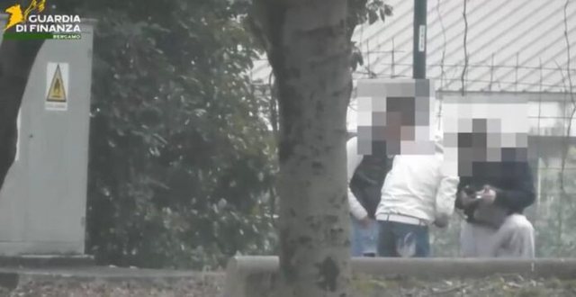 "Goditet" grupi kriminal italo-shqiptar, arrestohet n&euml;