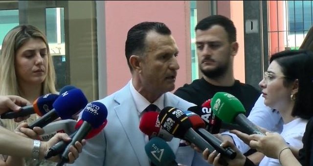 Avokati i Met&euml;s: Ai mendon se Shatku &euml;sht&euml; komplotist,