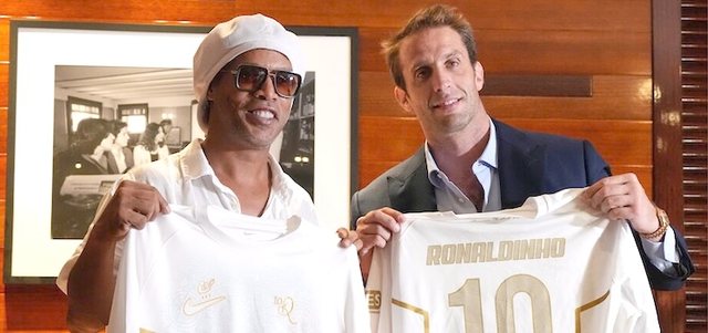 Pronari i Ravenn&euml;s garanton: "Ronaldinho do t&euml; luaj&euml; t&euml;