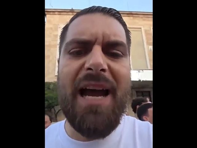 Rama ndan videon e Shpend Gashit: Kur del nga kuvlia e Bufit dhe shtiresh si
