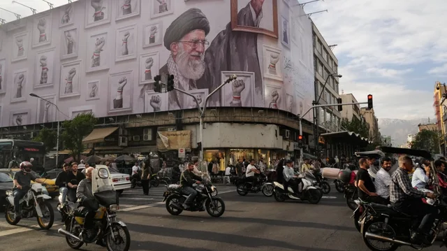Kalimi n&euml; Ngushtic&euml;n e Hormuzit, Irani: &Ccedil;do tranzit pa lejen